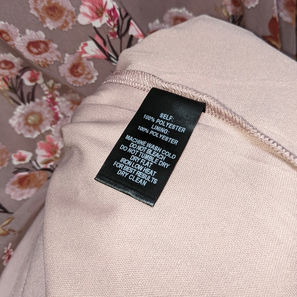 Day Date Mauve Floral Print Tiered Flounce Sleeve Mini Dress - Picture 10 of 12